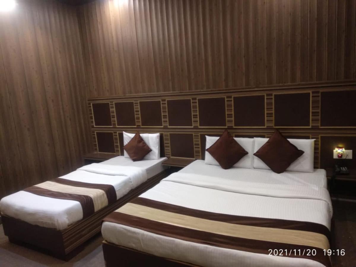Grg Pardesi Hotel Haridwār Esterno foto