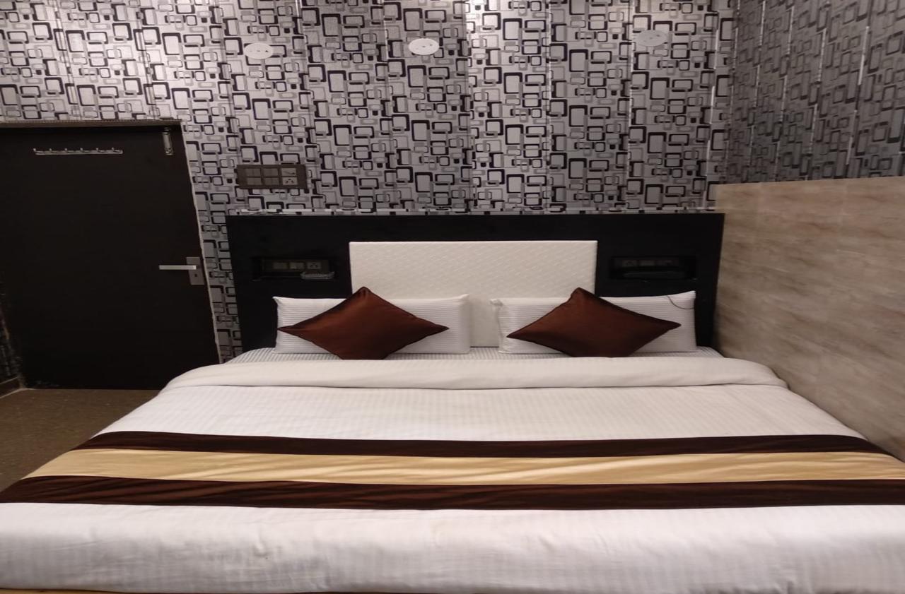 Grg Pardesi Hotel Haridwār Esterno foto