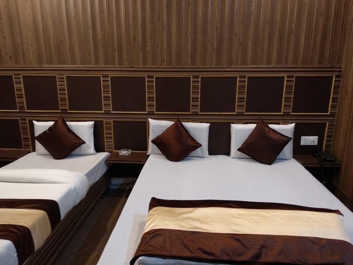 Grg Pardesi Hotel Haridwār Camera foto